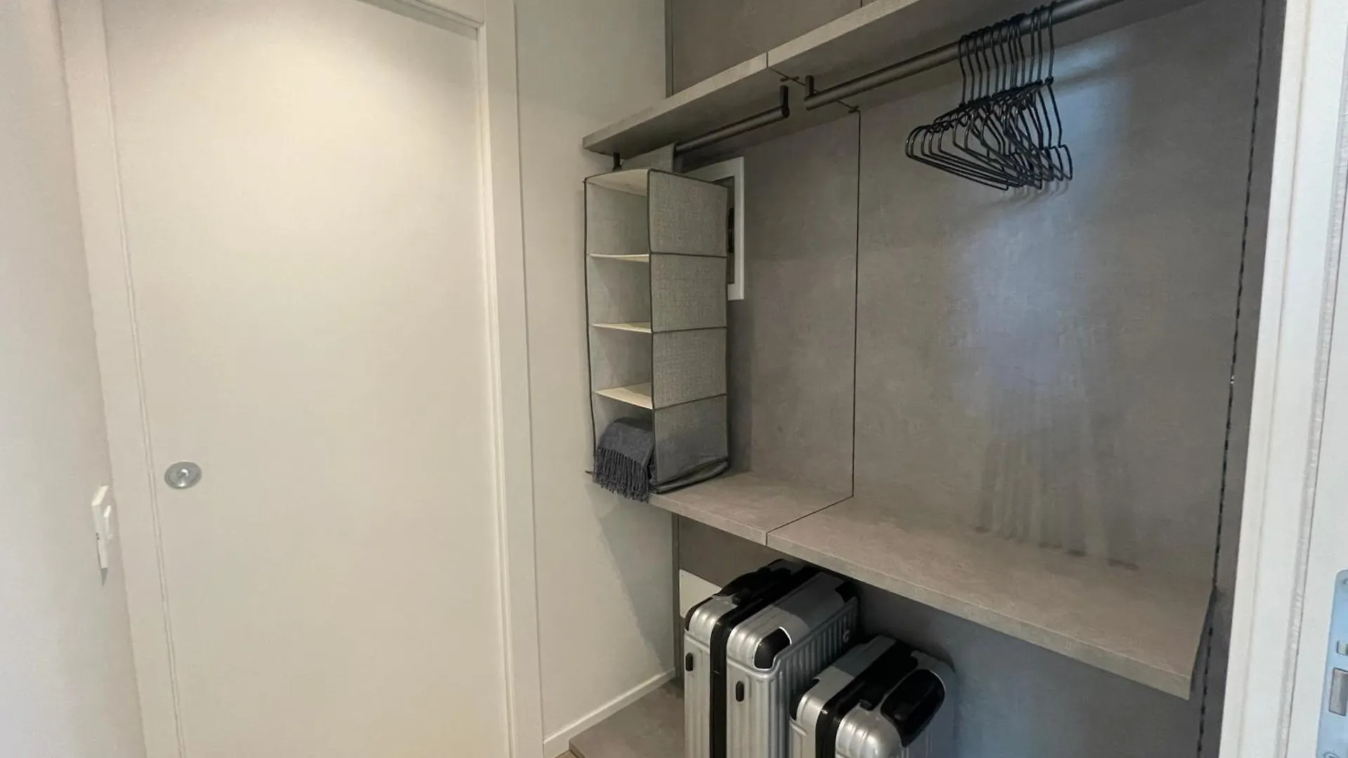 Apartment Casa Vacanze Glicine Bergamo Italy